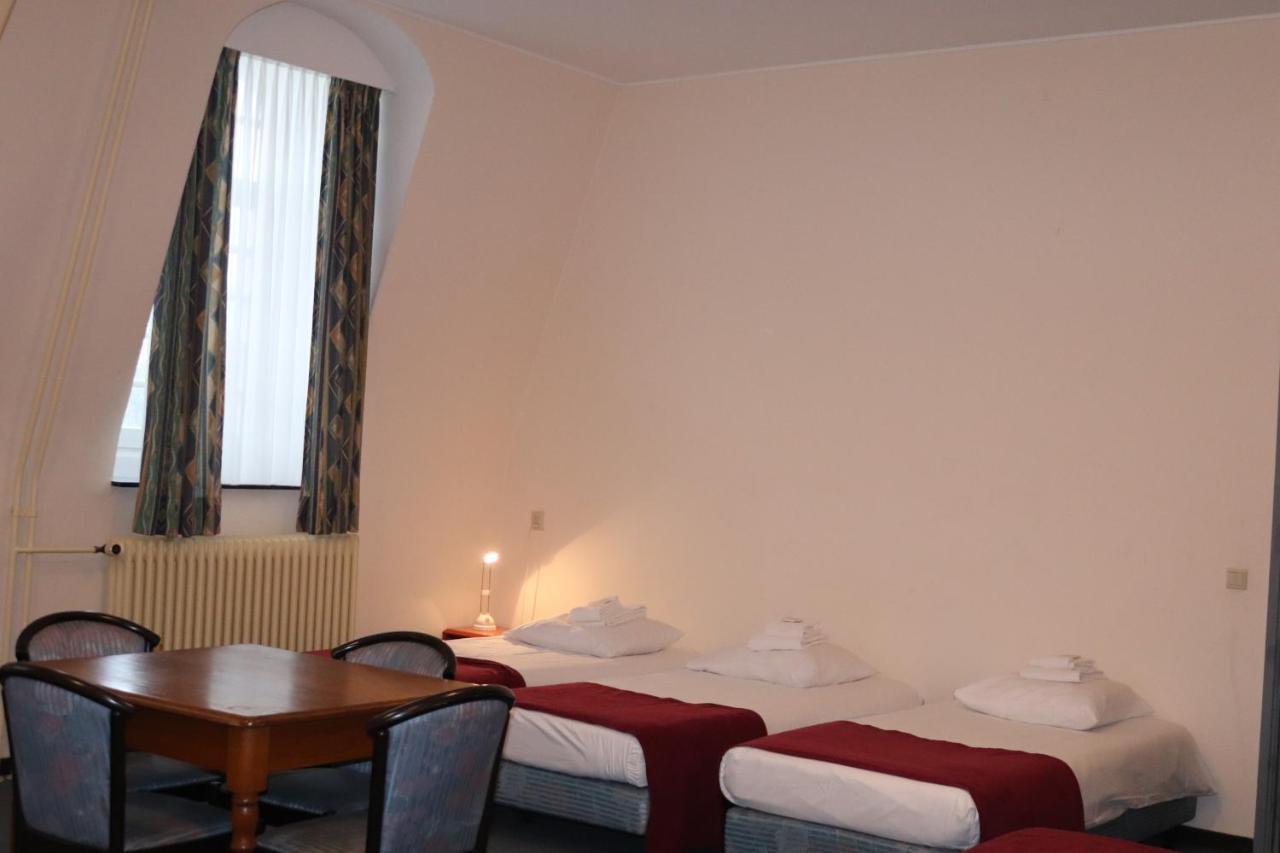 Abdij Hotel Rolduc แคร์คาเดอ ภายนอก รูปภาพ
